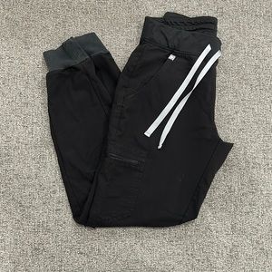 Extra small figs, joggers, regular